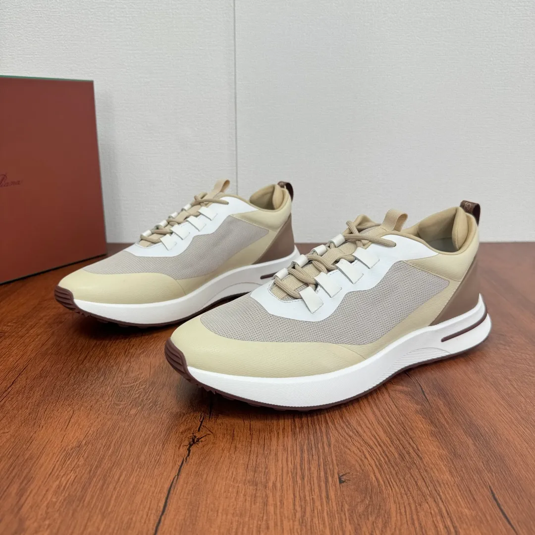 Batch 760 Loro Piana mesh cowhide stitching casual sports men's shoes LP jogging shoes OEM original soles feel free to enter the counter! This casual shoe is knitted from Wind fiber, giving it a unique three-dimensional effect. The unique silhouette narrows slightly at the midsection and is embellished with nappa leather details. The lightweight rubber sole and studs on the edge enhance traction and stability, and functional details full of modern aesthetics add a sporty style to the shoe. The upper uses a hot-melt edge-sealing process. The lightweight technical material of the Kummel-colored rubber outsole is inlaid with cushioning pads on the inside of the sole to distribute the weight more evenly and reduce the load during walking. The leather eyelets are directly set on the upper fixed to the sole to ensure stability. The rear is equipped with cushioning pads to improve wearing comfort. The full package of the counter comes with a shoelace insole. Multiple colors available! Fabric: 100% nylon Decoration: 100% cow leather Accessories: 100% polyurethane Size: 39-40-41-42-43-44 Standard leather shoe size (38/45 can be customized and returns and exchanges are not supported) Item number: FAM1718 Off-white